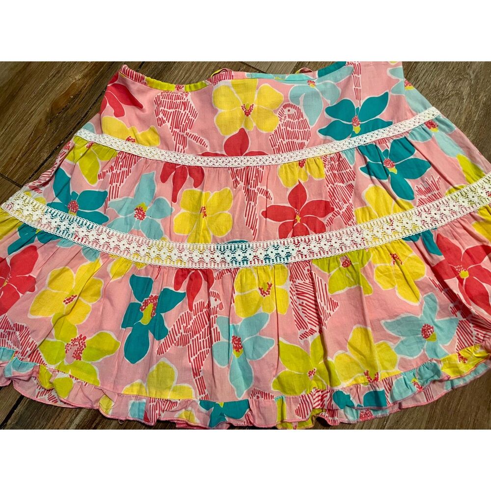 Lilly Pulitzer Vintage White Tag Skirt Parrots Floral Lace Trim Ruffle Hem M EUC